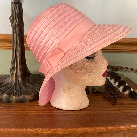 Vintage Accessories Vintage Pink Straw Brimmed Union Made Hat Poshmark